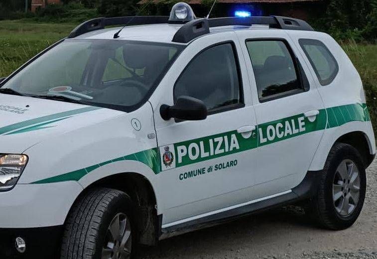 Solaro, in casa ospiti non registrati, maxi multa ai proprietari Polizia locale