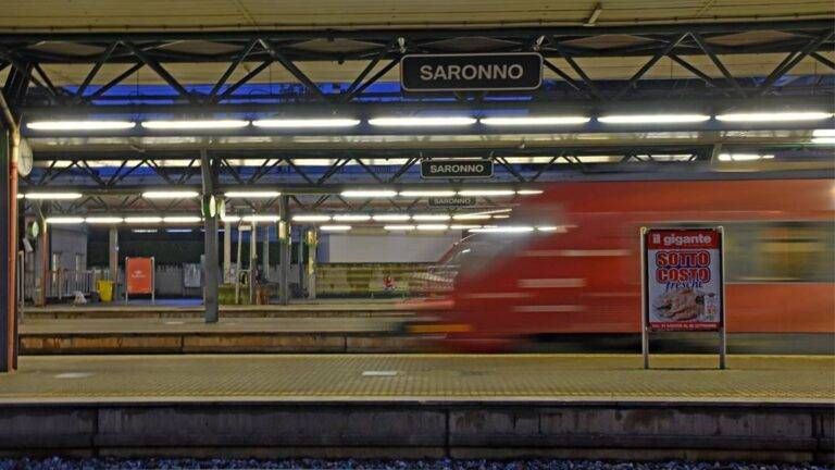 saronno stazione