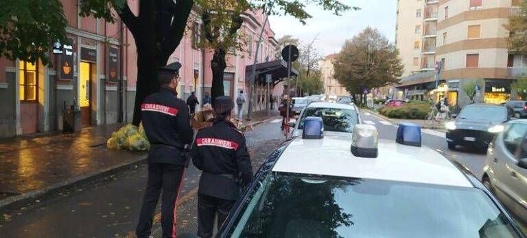 Due denunciati per l’ennesima rissa davanti alla stazione di Saronno carabinieri saronno stazione rissa