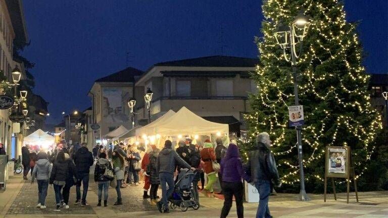 Mercatini di Natale a Lazzate: quando saranno e tutte le novità mercatini natale lazzate 768x432