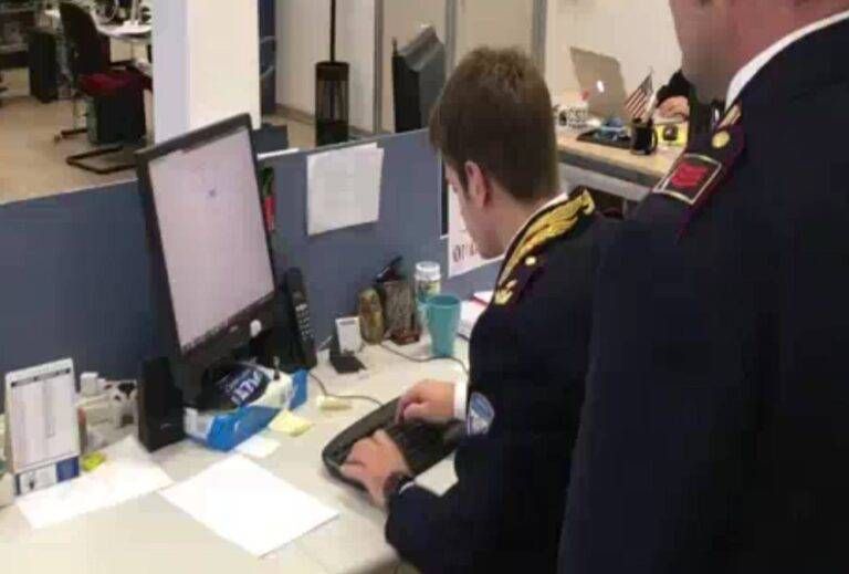 Allerta da Saronno: falsi carabinieri e poliziotti truffano anziani Bollate truffatori numero Polizia