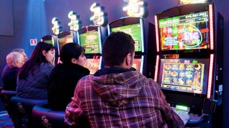 Uboldo, multate le sale slot che non rispettano gli orari sala slot 768x432