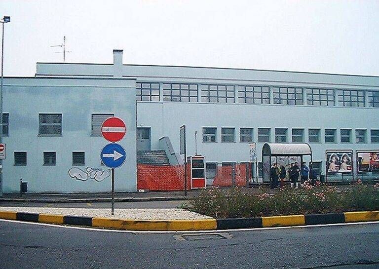 Bollate, l’ex casa del popolo non è a pericolo di crollo Bollate casa popolo crollo