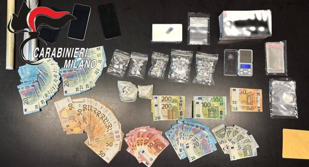 Cocaina e soldi in auto e a casa: spacciatore albanese arrestato a Garbagnate cocaina garbagnate
