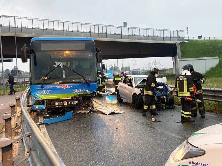 Uboldo, troppi incidenti in via Per Origgio: imprudenza e gomme lisce incidente mortale 1 via Cavour via per origgio 768x576