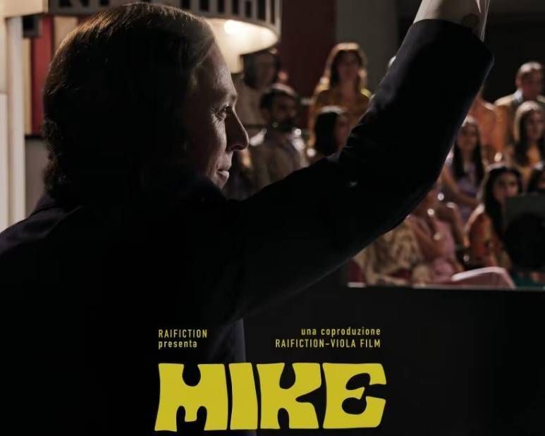 Mike, arriva stasera in tv la miniserie su Mike Bongiorno Immagine 2024 10 21 001248