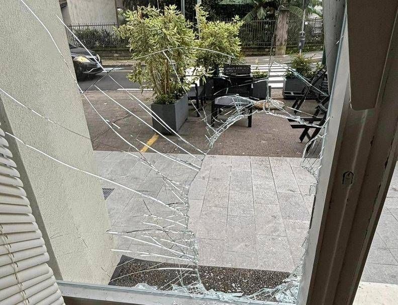 Saronno, subisce 2 furti in 4 giorni, giovane imprenditore: “rinuncio a nuove attività” saronno furti gelateria imprenditore
