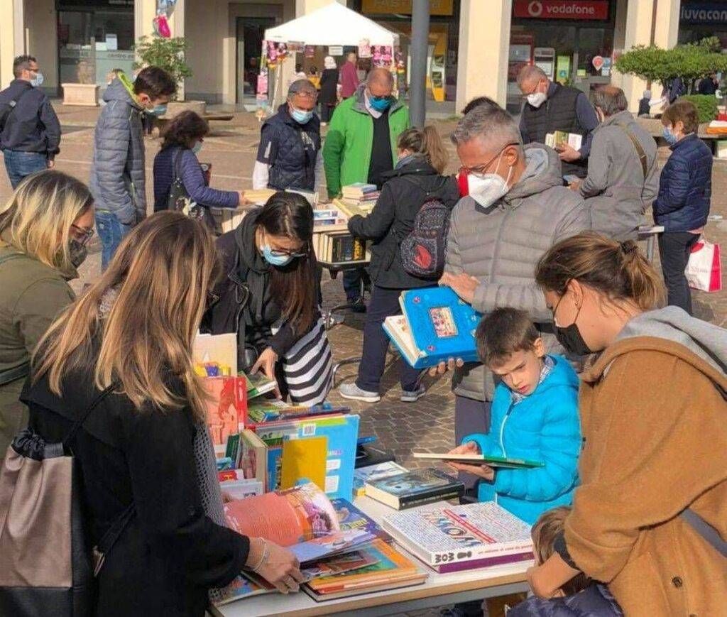 Week-end: dalla Festa della biblioteca a Bollate ai “Promessi Sposi a spasso per Cormano” biblio 1024x869