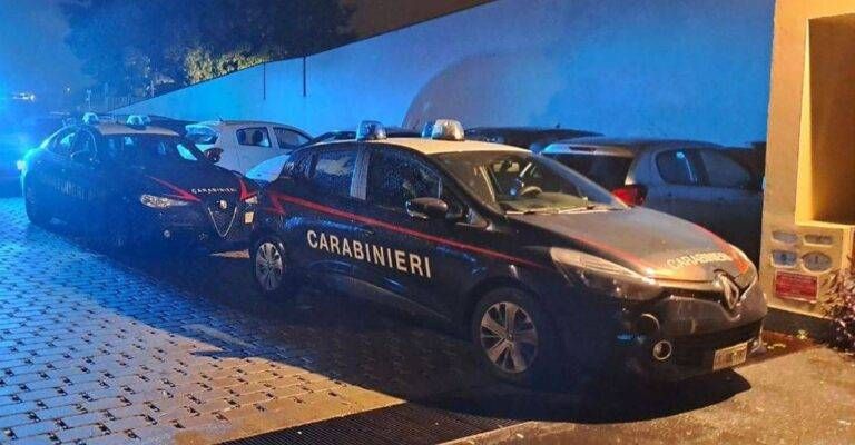 Gerenzano, Saronno: rubano la collana a un’anziana Cormano corsa taxi carabinieri