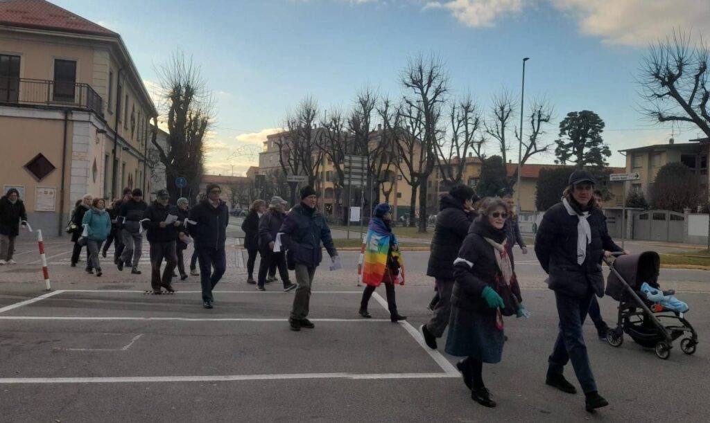 A Uboldo la Marcia della Pace delle associazioni IMG 20250101 WA0027 1024x611