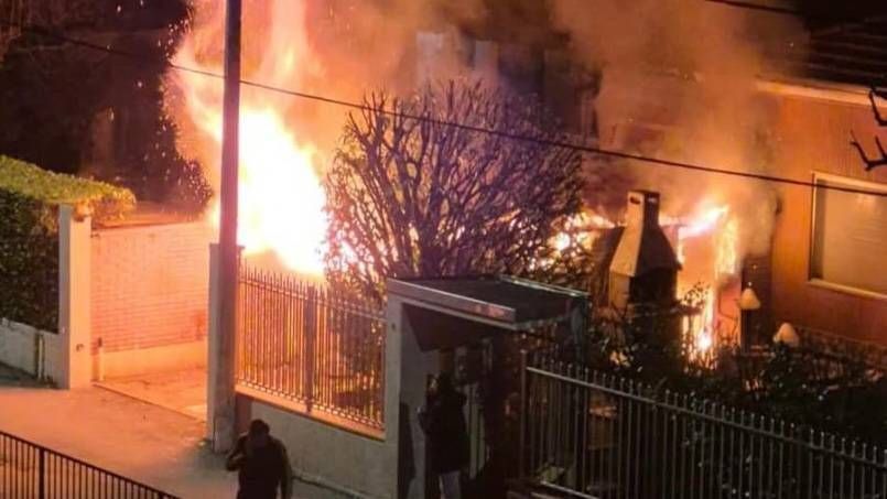 Incendio a Paderno Dugnano, brucia un garage: Calderara invasa dal fumo c7143c68 2f87 4ce8 b21a 2295d3221e62