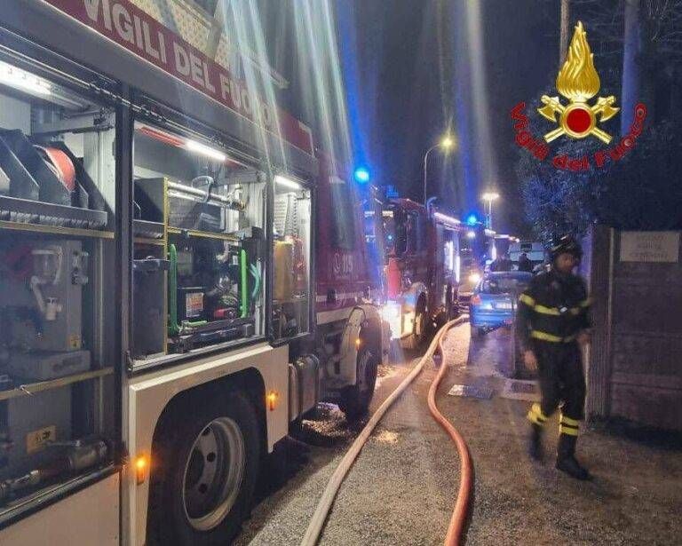 Caronno incendio