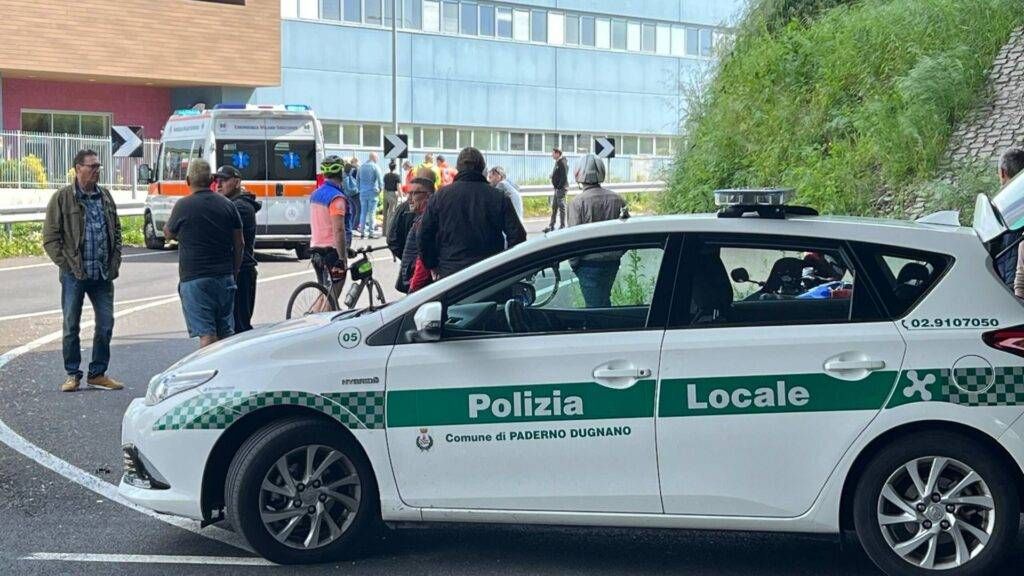 Paderno, fa un sorpasso e picchia tre agenti: arrestato dalla polizia locale Paderno Polizia locale