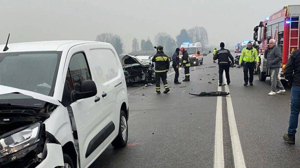 Incidente tra Saronno e Ceriano, atterra l’elisoccorso: tra i 6 feriti anche due bambini af63b8af 6b71 4142 a9db ae4dc9566c1b 1024x576