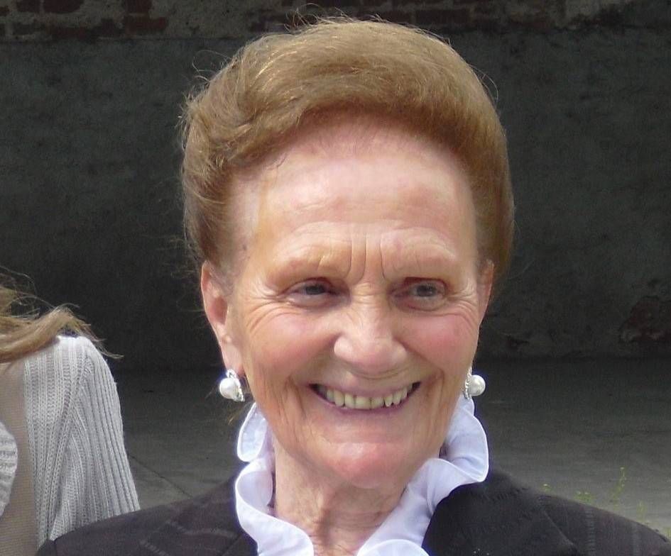 Caronno: addio alla giornalaia Angela, anima del commercio Immagine WhatsApp 2025 03 18 ore 23.35.11 73c60cfe