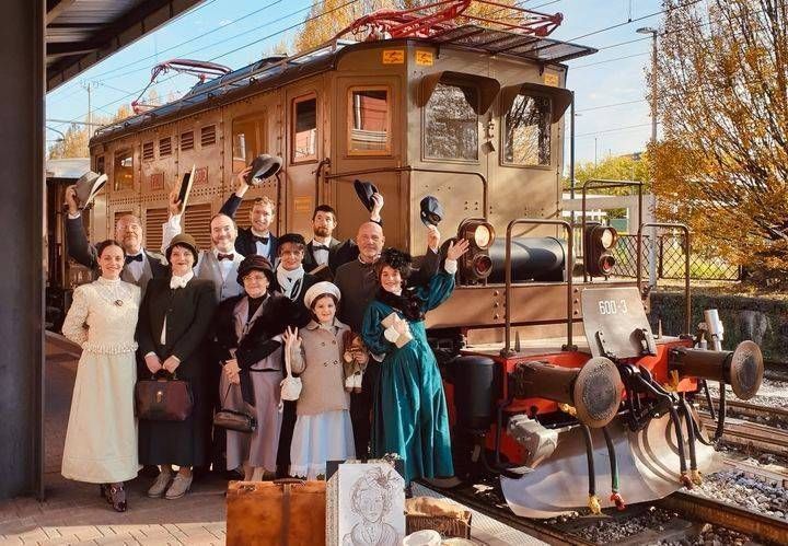 Torna il treno storico della domenica, verso i laghi e la Valassina, biglietti in vendita trenord treno storico