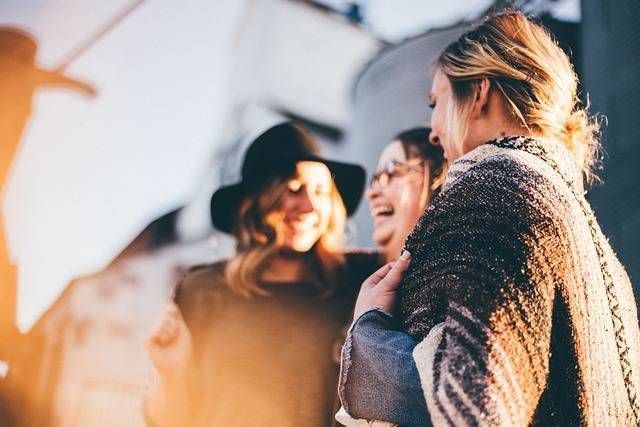 Donne, è festa o giornata? donne festa giornata