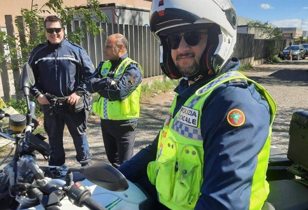 Origgio e Uboldo, vigili di pattuglia di sera e domenica vigili 1 1024x700