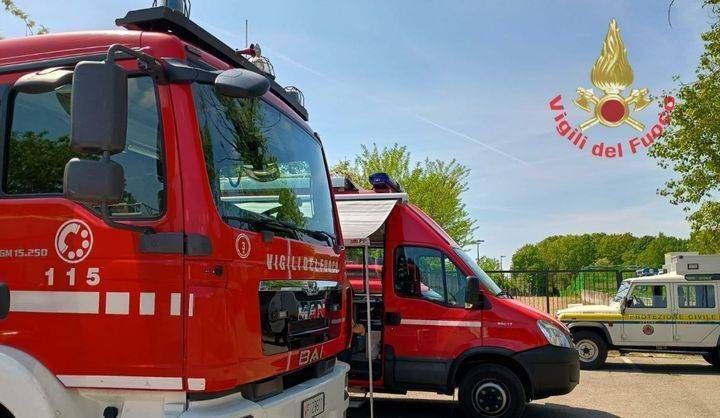 Disperso da 4 giorni nel Parco delle Groane, ritrovato vivo l’uomo di Cesano Maderno disperso parco groane cesano vigili del fuoco