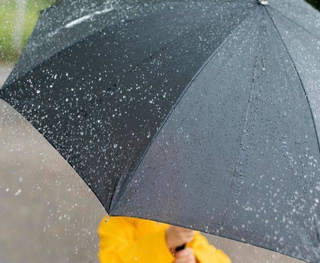Meteo: tanta pioggia, rischio idrogeologico tra mercoledì e giovedì, prime previsioni per Pasqua e Pasquetta pioggia meteo