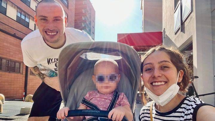 Adele è tornata a casa a Limbiate dopo 2 mesi in ospedale per curare la leucemia e ha “scoperto” il fratellino Adele casa Limbiate