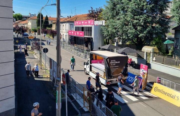 Cesano Maderno, è il giorno del Giro d’Italia, preparativi in corso, tutti gli orari e le chiusure Cesano Maderno Giro d'Italia