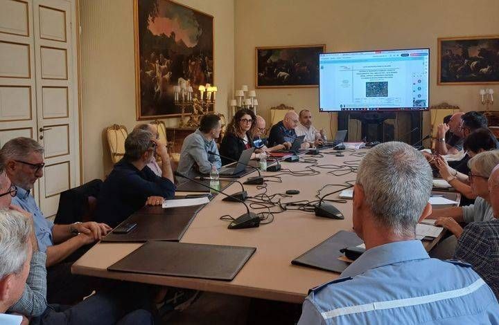 Verso un nuovo sistema di trasporto pubblico nell’area ex Alfa Romeo: sei proposte allo studio, decisione in autunno Ex Alfa trasporto pubblico
