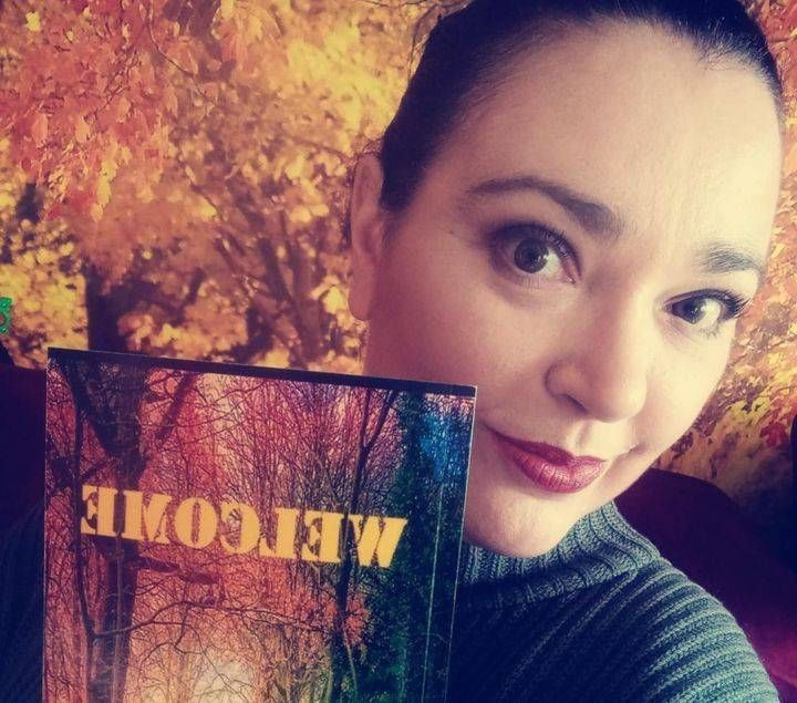 Libri da portare in vacanza, i consigli della regista e scrittrice Sefora Castro | LETTURE Sefora castro libri vacanze