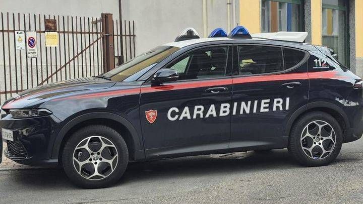 Paderno Dugnano, rapina a minorenni con coltello e spray urticante furto ceriano laghetto