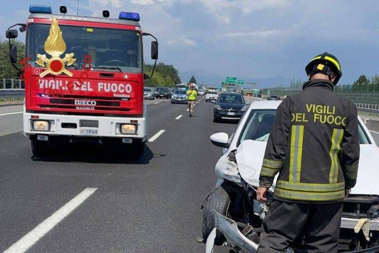 Incidente in autostrada tra Saronno e Turate, 2 feriti e lunghe code incidente saronno turate