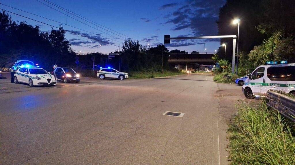 Paderno, serata di controlli della polizia locale: tra bivacchi e guida sotto effetto di droga polizia locale paderno dugnano 1024x576