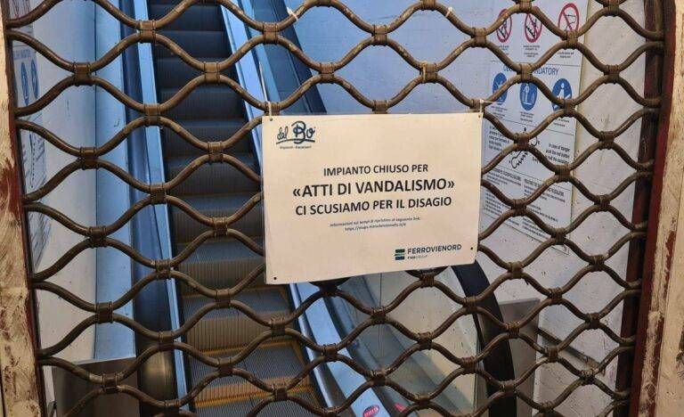 Ancora vandali in stazione a Saronno, chiuso il binario 6 546028156 1217946030376736 2165723877224209274 n 768x468