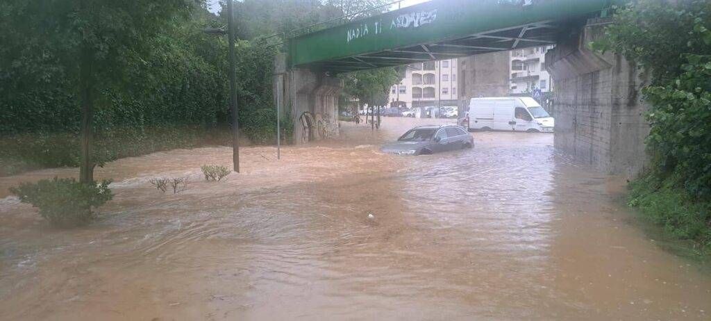 Maltempo, esondazione Seveso e torrenti, da Lentate fino a Milano, in funzione la vasca di Senago ma non basta cesano maderno