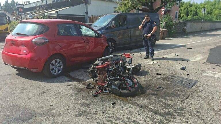 Incidente a Uboldo, grave motociclista 25enne Immagine WhatsApp 2025 09 18 ore 14.25.04 3ab22f4d 768x432