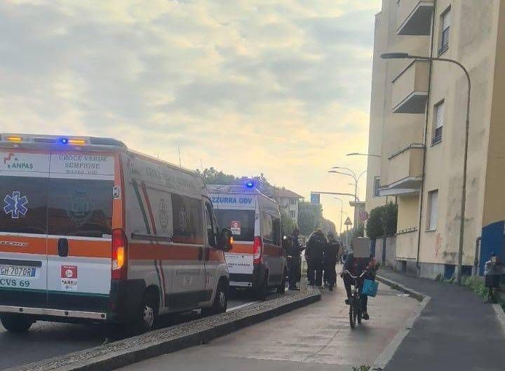 Bollate, incidente all’incrocio, tre bambini tra i feriti Bollate incidente incrocio