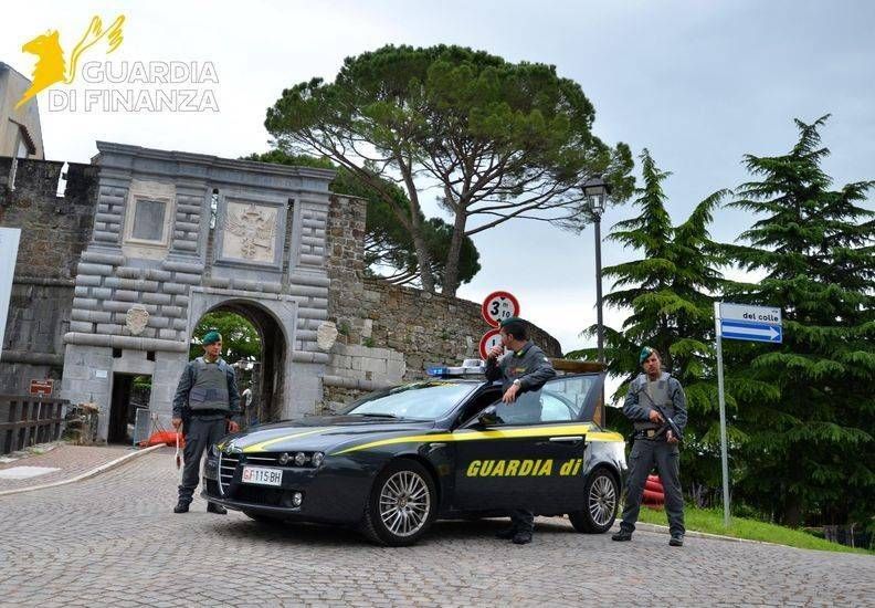 Superbonus 110, lavori mai eseguiti, nei guai impresa di Lomazzo, sequestri per oltre 27 milioni Guardia finanza superbonus