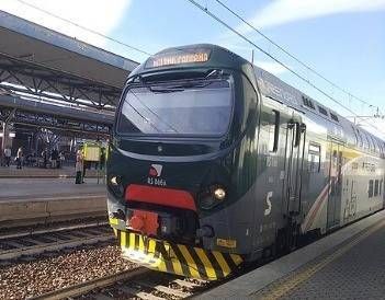 Malore in treno, ritardi sulla linea da Saronno per Milano e Malpensa Saronno Polfer stazione