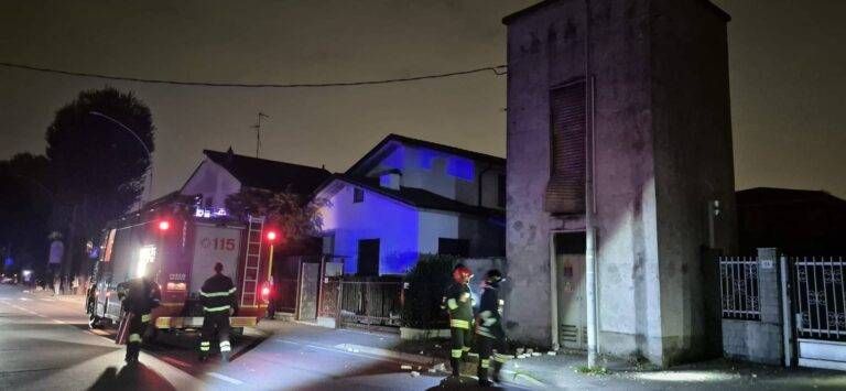 Senago, maxi blackout dopo lo scoppio di una cabina elettrica | VIDEO Senago blackout cabina elettrica