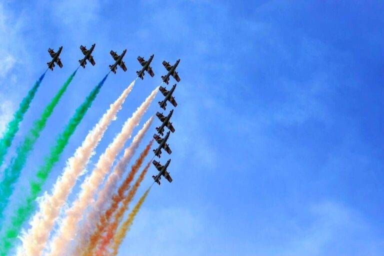 Eventi week-end: Celebrazioni per la Festa dell’Unità nazionale e delle Forze Armate frecce tricolori italiane 768x512