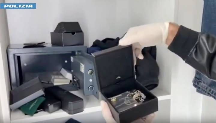 Truffe agli anziani: scoperta la “centrale” dei finti carabinieri e falsi nipoti tra Napoli e Salerno | VIDEO truffe anziani