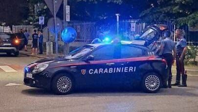 Sesto, tre arresti durante i controlli dei Carabinieri: sventato un furto d’auto e sequestrati 74 grammi di hashish IMG 20251122 164428 241