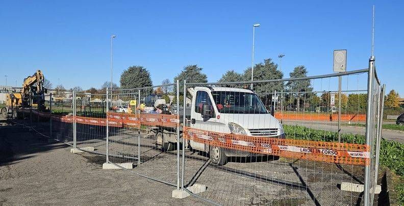 Nuova rotonda sulla Saronno-Monza, iniziati oggi i lavori, si prevedono rallentamenti Solaro rotonda Mc Donald's