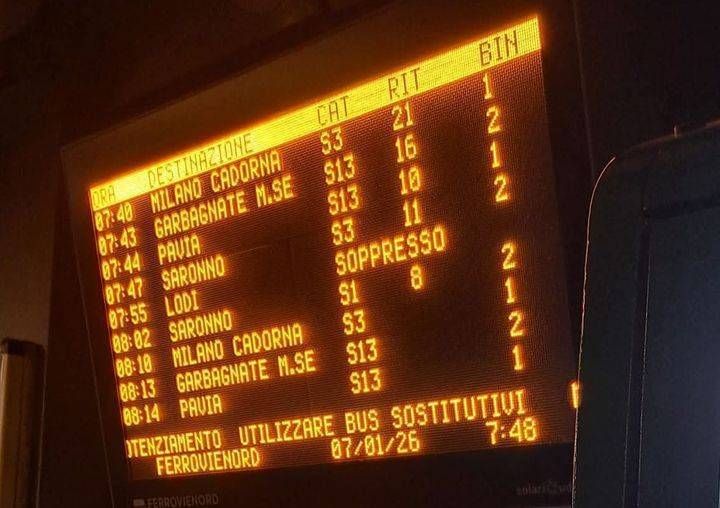 Ripresa da incubo con Trenord: ritardi e cancellazioni sulle linee S1 e S3 trenord rientro da incubo ritardo treni