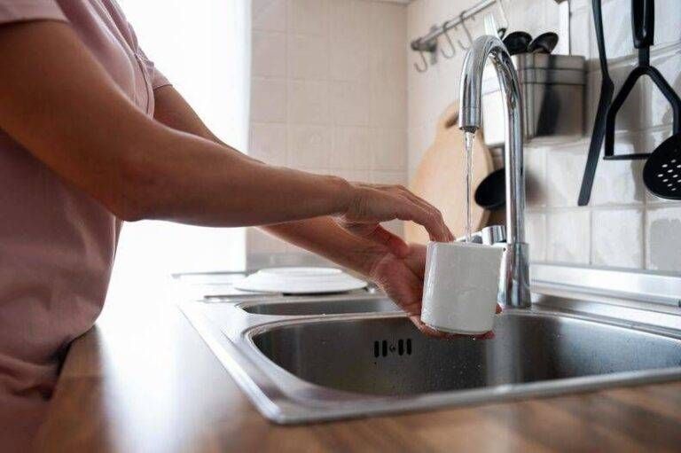 Solaro acqua pressione
