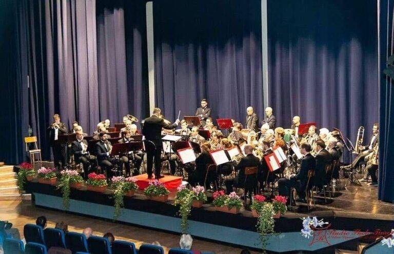 Eventi week-end: Concerto della “Arturo Toscanini” a Bollate e incontro “Francesco e Giotto” a Garbagnate Banda Arturo Toscanini Bollate fb 768x495