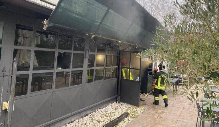 Incendio all’Osteria 4 leoni di Castellazzo di Bollate Bollate incendio osteria