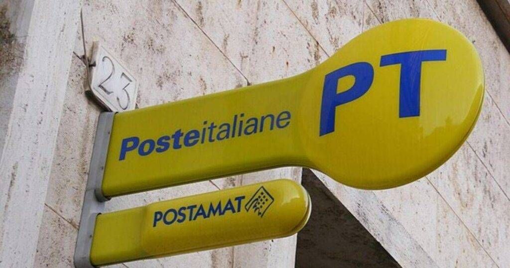 Turate slitta riapertura Poste