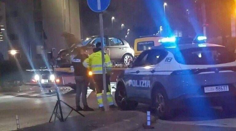Monza: fuga su auto rubata, semina il panico, provoca incidente, arrestato 34enne incidente monza fuga