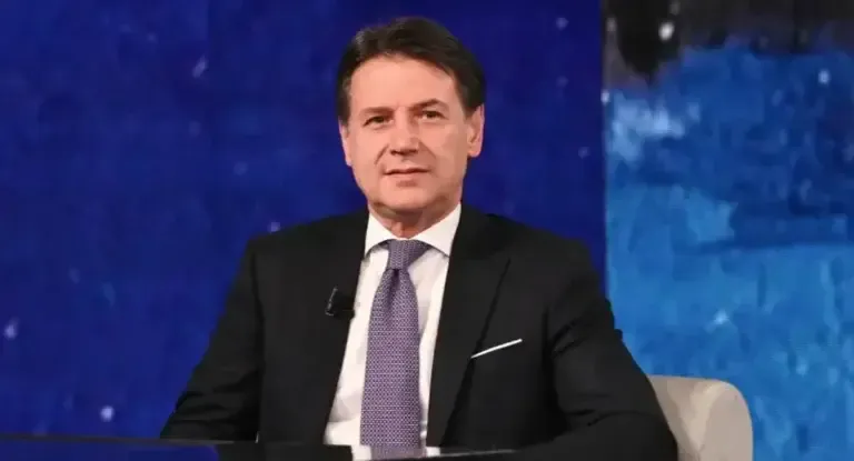 Giuseppe Conte sarà martedì a Bollate Giuseppe Conte Bollate