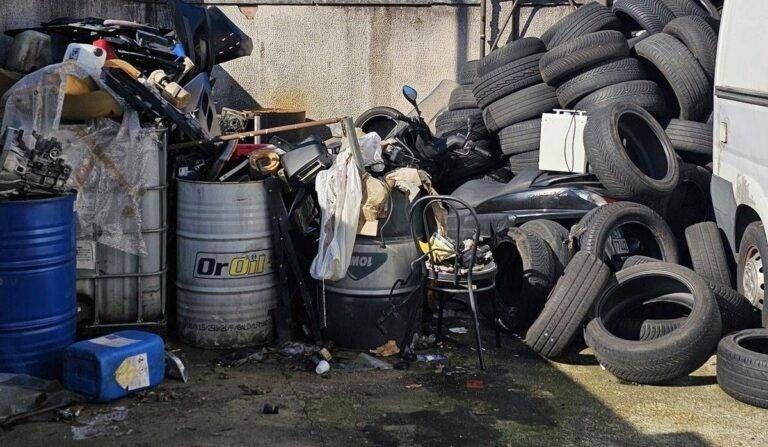 Garbagnate, blitz della Polizia locale nell’autofficina: rifiuti speciali in cortile e multa da 16.500 euro Garbagnate rifiuti autofficina